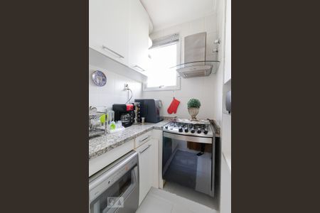 Apartamento para alugar com 102m², 2 quartos e 2 vagasCozinha