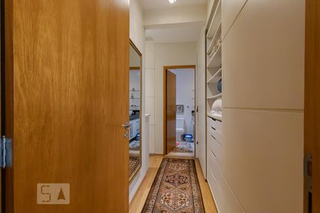 Apartamento para alugar com 102m², 2 quartos e 2 vagasCloset da Suíte 1