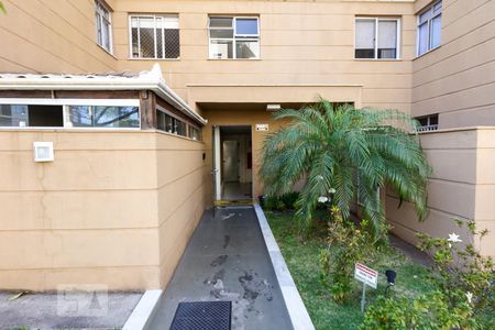 Apartamento para alugar com 70m², 3 quartos e 1 vagaEntrada