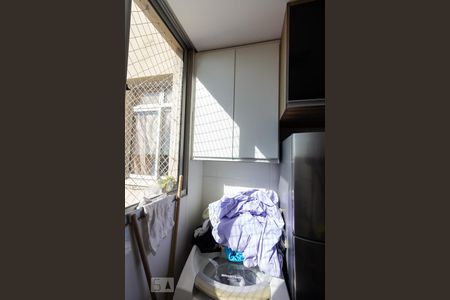 Apartamento para alugar com 70m², 3 quartos e 1 vagaÁrea de Serviço