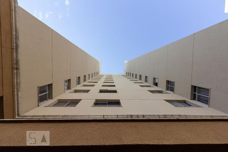 Apartamento para alugar com 70m², 3 quartos e 1 vagaFachada