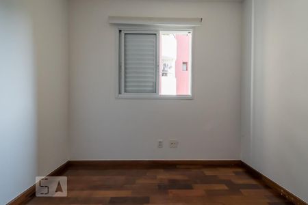 Apartamento para alugar com 96m², 3 quartos e 2 vagasQuarto 2