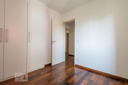 Apartamento para alugar com 96m², 3 quartos e 2 vagasQuarto 2
