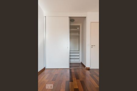 Apartamento para alugar com 96m², 3 quartos e 2 vagasSuíte 