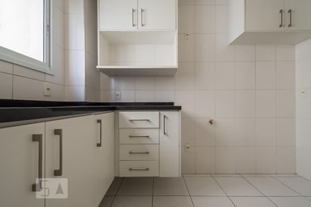 Apartamento para alugar com 96m², 3 quartos e 2 vagasCozinha