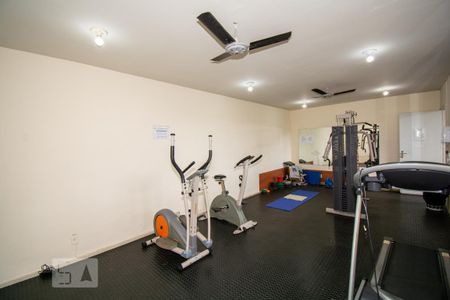 Apartamento para alugar com 65m², 2 quartos e 1 vagaÁrea comum - Academia
