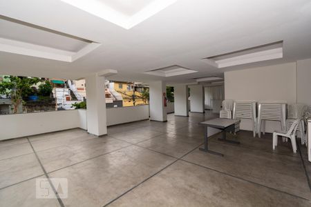 Apartamento para alugar com 65m², 2 quartos e 1 vagaÁrea comum - Salão de festas