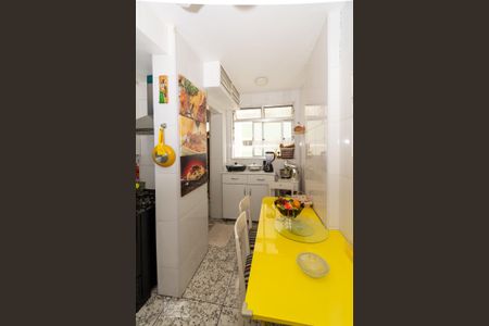 Apartamento para alugar com 65m², 2 quartos e 1 vagaCozinha