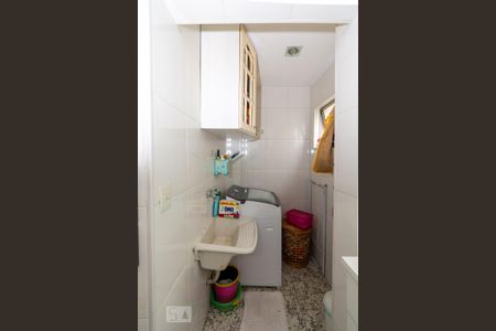 Apartamento para alugar com 65m², 2 quartos e 1 vagaÁrea de Serviço