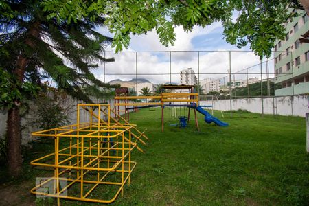 Apartamento para alugar com 65m², 2 quartos e 1 vagaÁrea Comum - Playground