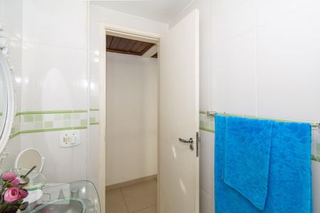 Apartamento para alugar com 65m², 2 quartos e 1 vagaBanheiro