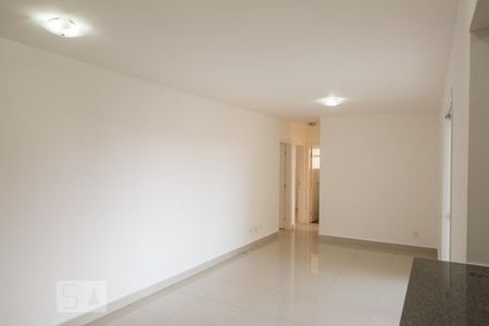 Sala de apartamento para alugar com 3 quartos, 95m² em Sion, Belo Horizonte