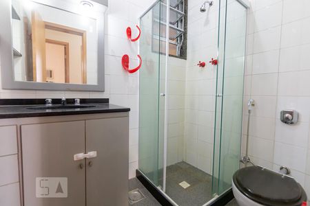 Apartamento à venda com 88m², 3 quartos e 1 vaga Apartamento à venda com 88m², 3 quartos e 1 vagaBanheiro Social
