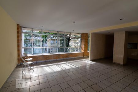 Apartamento à venda com 88m², 3 quartos e 1 vaga Apartamento à venda com 88m², 3 quartos e 1 vagaÁrea Comum - Playground