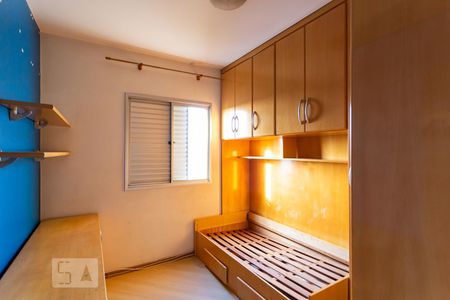 Quarto de apartamento para alugar com 3 quartos, 71m² em Jaguaribe, Osasco