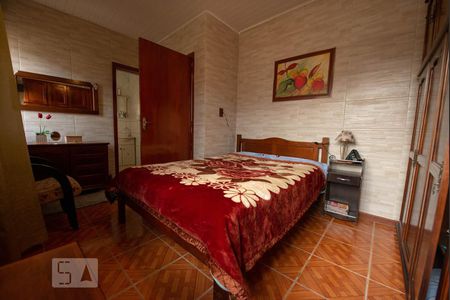 Suíte de casa à venda com 4 quartos, 160m² em Camaquã, Porto Alegre