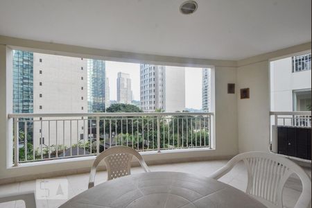 Apartamento para alugar com 55m², 1 quarto e 1 vagaVaranda