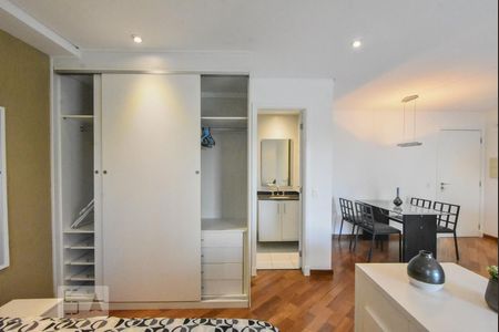 Apartamento para alugar com 55m², 1 quarto e 1 vagaDormitório Armário
