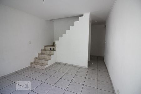 Sala de casa para alugar com 3 quartos, 171m² em Paulicéia, São Bernardo do Campo