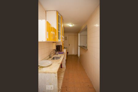 Apartamento para alugar com 77m², 2 quartos e 1 vagaCozinha e Área de Serviço