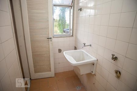 Apartamento para alugar com 77m², 2 quartos e 1 vagaCozinha e Área de Serviço