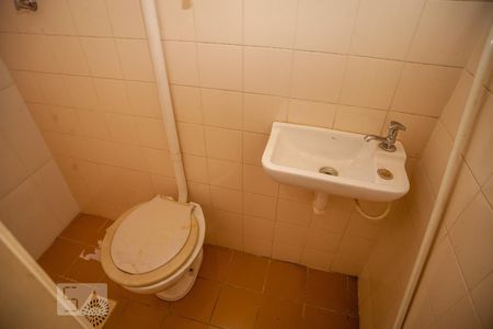 Apartamento para alugar com 77m², 2 quartos e 1 vagaBanheiro de Serviço