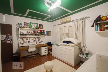 Casa à venda com 350m², 4 quartos e 4 vagasQuarto 1