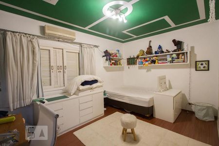 Casa à venda com 350m², 4 quartos e 4 vagasQuarto 1