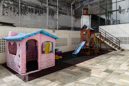 Apartamento à venda com 78m², 2 quartos e 1 vaga Apartamento à venda com 78m², 2 quartos e 1 vagaPlayground