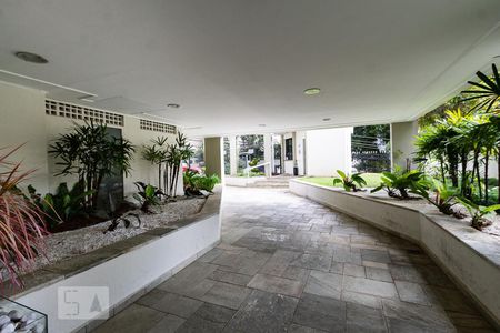 Apartamento à venda com 78m², 2 quartos e 1 vaga Apartamento à venda com 78m², 2 quartos e 1 vagaEntrada