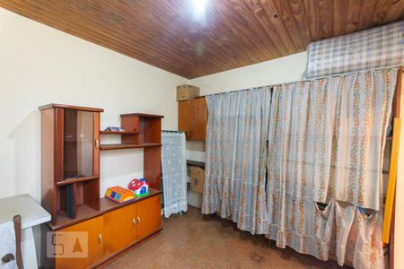 Casa à venda com 365m², 2 quartos e 1 vagaQuarto de Serviço