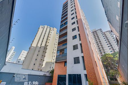 Apartamento à venda com 70m², 2 quartos e 1 vaga Apartamento à venda com 70m², 2 quartos e 1 vagaFachada