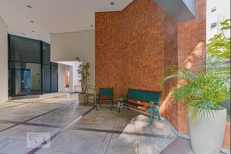 Apartamento à venda com 70m², 2 quartos e 1 vaga Apartamento à venda com 70m², 2 quartos e 1 vagaHall de Entrada