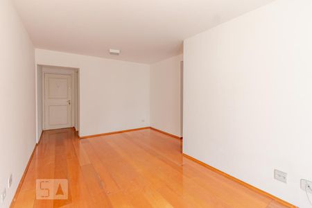 Sala de apartamento para alugar com 2 quartos, 70m² em Cidade Monções, São Paulo