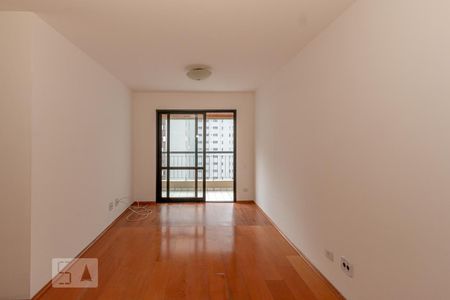 Sala de apartamento para alugar com 2 quartos, 70m² em Cidade Monções, São Paulo