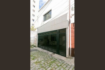 Casa para alugar com 80m², 2 quartos e 1 vagaFachada