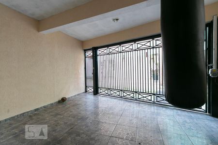 Sala - Vista de casa para alugar com 2 quartos, 80m² em Vila Ema, São Paulo