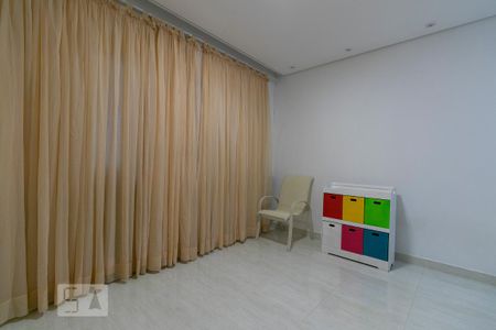Sala de casa para alugar com 2 quartos, 80m² em Vila Ema, São Paulo