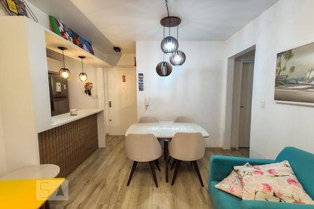 Sala de apartamento para alugar com 2 quartos, 70m² em Centro, Novo Hamburgo