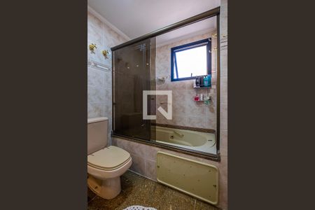 Apartamento à venda com 148m², 4 quartos e 3 vagas Apartamento à venda com 148m², 4 quartos e 3 vagasSuíte 2 - Banheiro