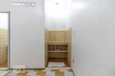 Cozinha de kitnet/studio para alugar com 1 quarto, 12m² em Madureira, Rio de Janeiro