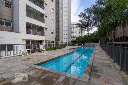 Apartamento à venda com 87m², 2 quartos e 2 vagasÁrea comum - Piscina