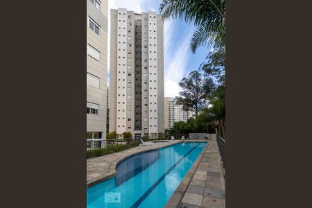 Apartamento à venda com 87m², 2 quartos e 2 vagasÁrea comum - Piscina