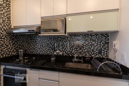 Apartamento à venda com 87m², 2 quartos e 2 vagasCozinha