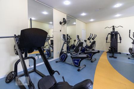 Apartamento à venda com 87m², 2 quartos e 2 vagasÁrea comum - Academia