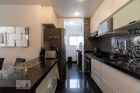 Apartamento à venda com 87m², 2 quartos e 2 vagasCozinha
