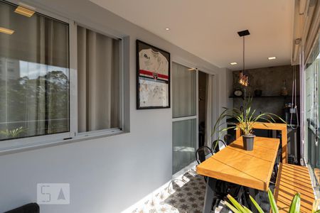 Apartamento à venda com 87m², 2 quartos e 2 vagasVaranda da Sala