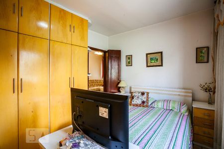 Casa à venda com 150m², 3 quartos e 3 vagas Casa à venda com 150m², 3 quartos e 3 vagasQuarto 2