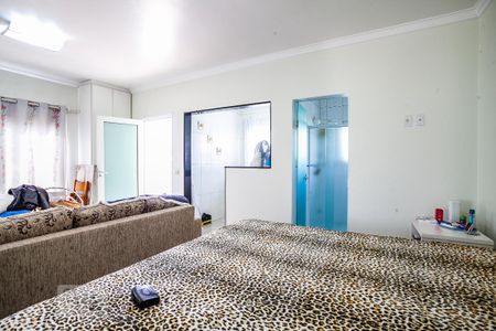 Casa à venda com 150m², 3 quartos e 3 vagas Casa à venda com 150m², 3 quartos e 3 vagasSuíte