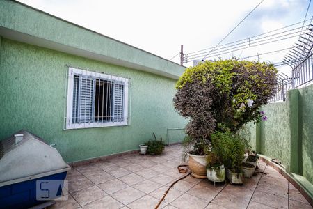 Casa à venda com 150m², 3 quartos e 3 vagas Casa à venda com 150m², 3 quartos e 3 vagasQuintal